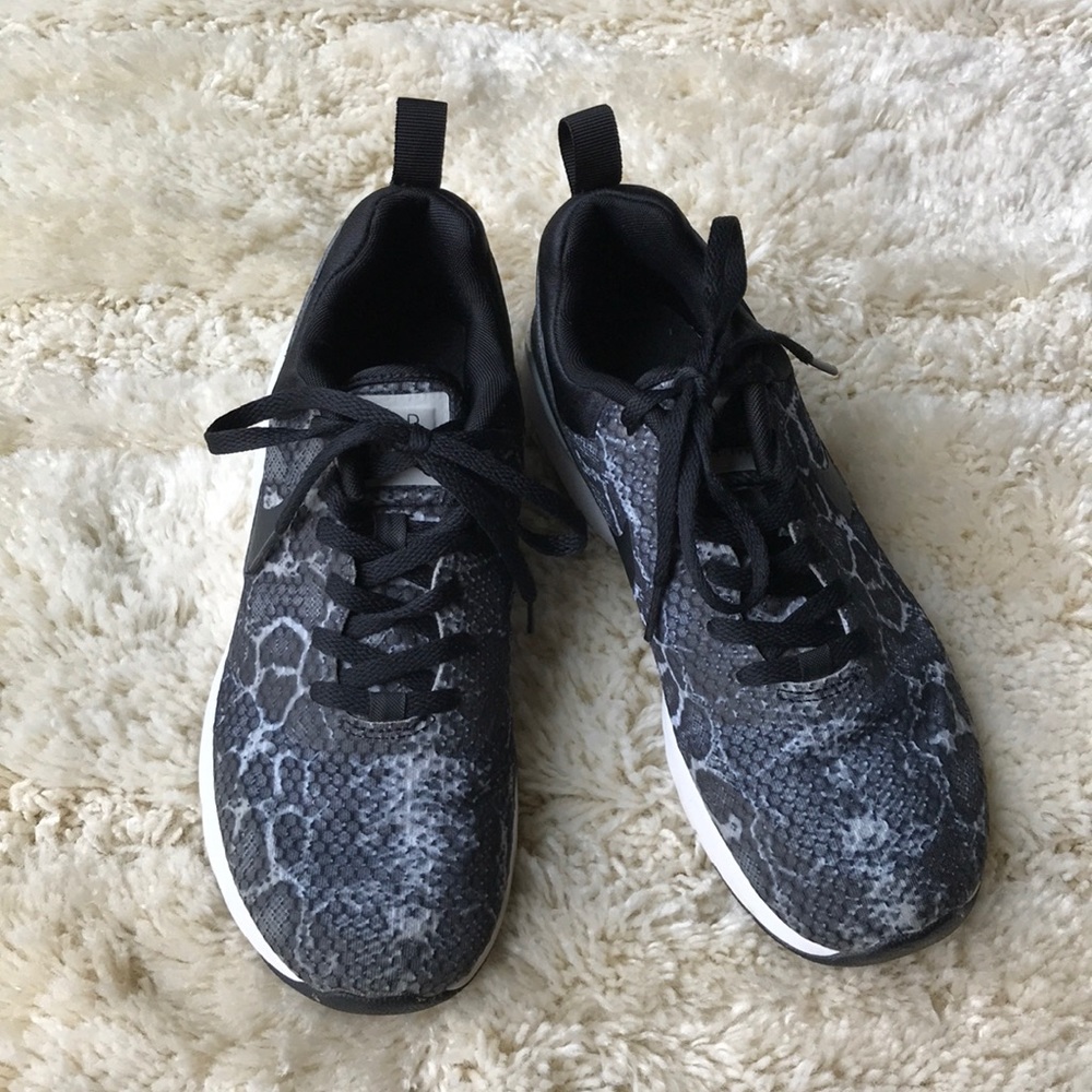 Women’s Nike Shoes